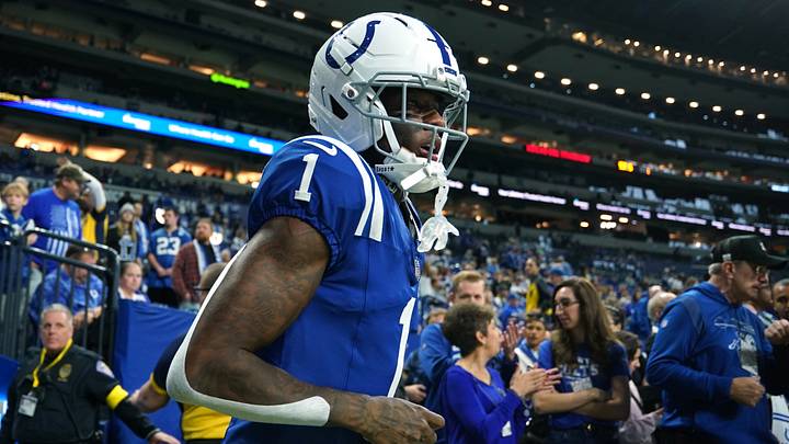 Dec 28, 2025; Indianapolis, Indiana, USA; Indianapolis Colts cornerback Sauce Gardner (1) before a game against the Jacksonville Jaguars at Lucas Oil Stadium. Mandatory Credit: Robert Goddin-Imagn Images Dec 28, 2025; Indianapolis, Indiana, USA; Indianapolis Colts cornerback Sauce Gardner (1) before a game against the Jacksonville Jaguars at Lucas Oil Stadium. Mandatory Credit: Robert Goddin-Imagn Images
