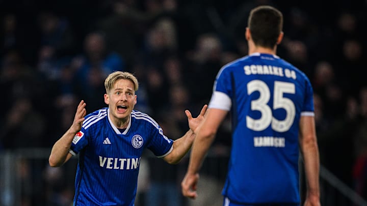 Cedric Brunner mit der passenden Reaktion zum Spiel Cedric Brunner mit der passenden Reaktion zum Spiel