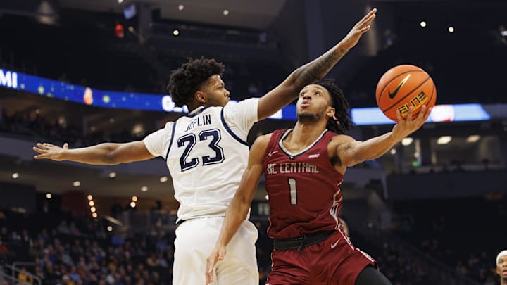 Ja'Darius Harris averages nearly 16 points per game to lead the Eagles