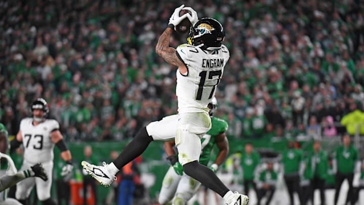 Nov 3, 2024; Philadelphia, Pennsylvania, USA; Jacksonville Jaguars tight end Evan Engram (17) makes a catch against the Philadelphia Eagles at Lincoln Financial Field. 