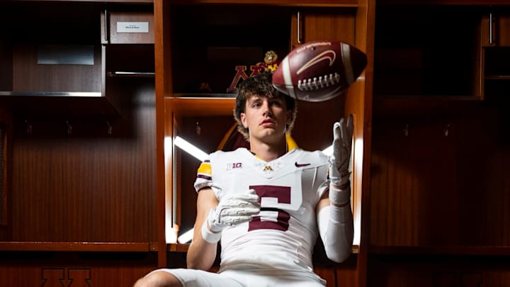Pierce Petersohn on his Gophers' official visit.