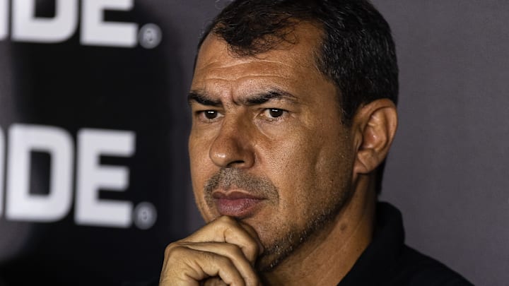 Fabio Carille chegou ao Vasco neste ano