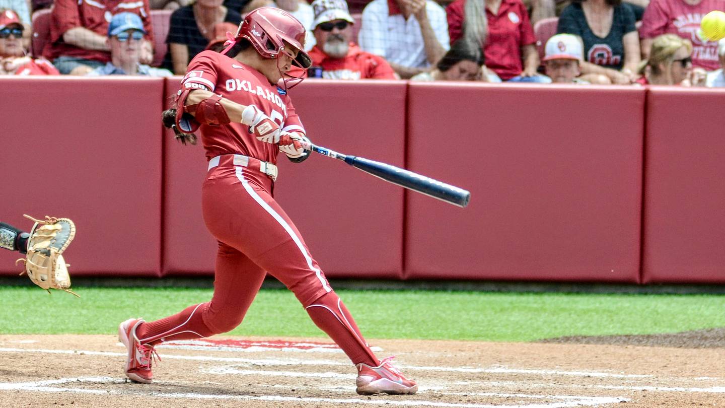 Oklahoma's Bats go Silent in Super Regionals Loss to Mississippi State
