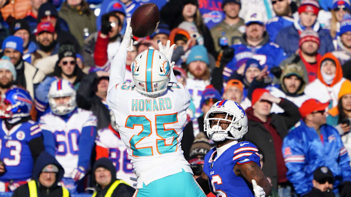 Jan 15, 2023; Orchard Park, NY, USA; Miami Dolphins cornerback Xavien Howard (25) intercepts