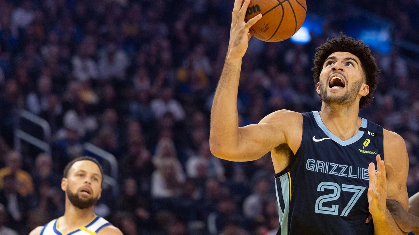 The Ground & Pound Grizzlies Era Begins as Boozer & Edey Squash Steph's Warriors