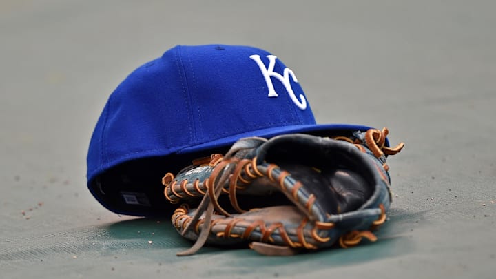 Apr 17, 2015; Kansas City, MO, USA; A general view of the hat and glove of Kansas City Royals first basemen Eric Hosmer the field prior to a game against the Oakland Athletics at Kauffman Stadium. Mandatory Credit: Peter G. Aiken-Imagn Images Apr 17, 2015; Kansas City, MO, USA; A general view of the hat and glove of Kansas City Royals first basemen Eric Hosmer the field prior to a game against the Oakland Athletics at Kauffman Stadium. Mandatory Credit: Peter G. Aiken-Imagn Images
