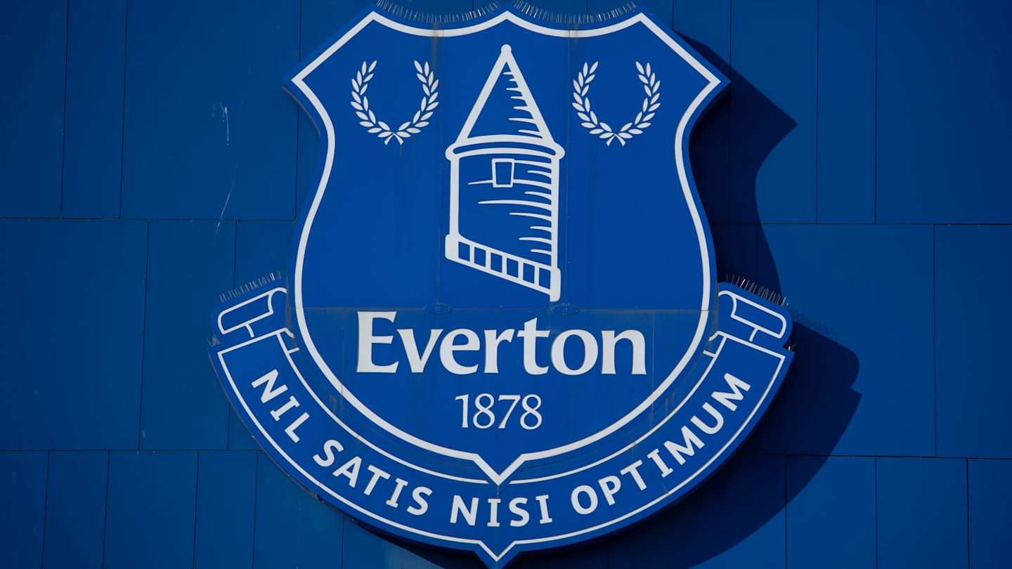 Celtic can sign 25-year-old Everton player for free