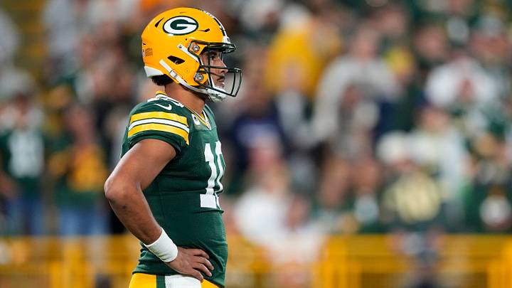 Green Bay Packers quarterback Jordan Love (10) during the game against the Atlanta Falcons at Lambeau Field. 