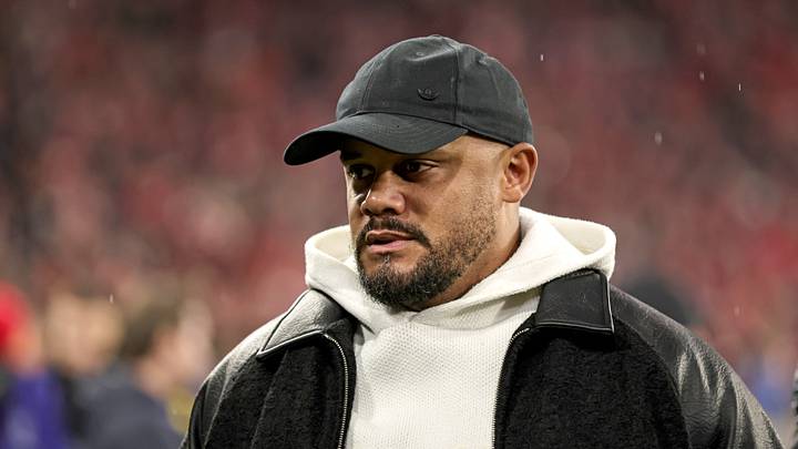 Bayern-Coach Vincent Kompany musste am Freitag ins Krankenhaus eingeliefert werden Bayern-Coach Vincent Kompany musste am Freitag ins Krankenhaus eingeliefert werden