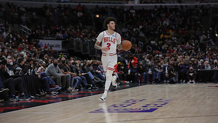 Lonzo Ball arribó a los Chicago Bulls para la zafra 2021-2022
