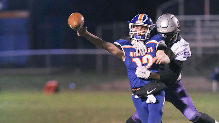 Four-star Zion Elee, the No. 1 edge in the 2026 class and a top-10 national prospect, will visit Syracuse football this week.