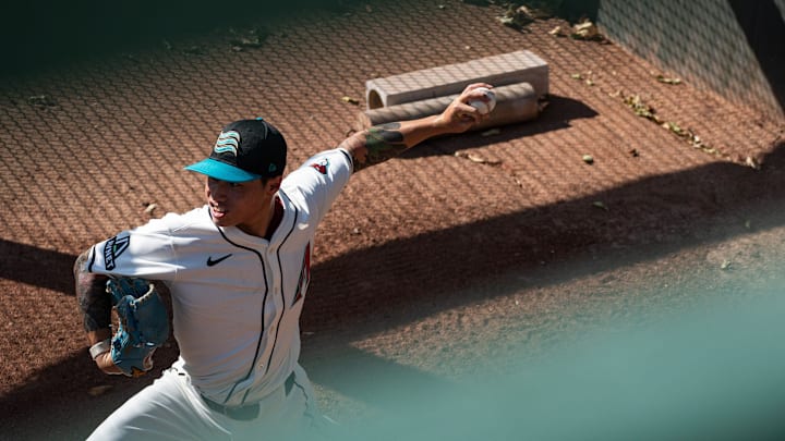 Yu-Min Lin throws in the bullpen during the Arizona Fall League media day at Scottsdale Stadium on Oct. 4, 2024, in Scottsdale, Arizona. Yu-Min Lin throws in the bullpen during the Arizona Fall League media day at Scottsdale Stadium on Oct. 4, 2024, in Scottsdale, Arizona.