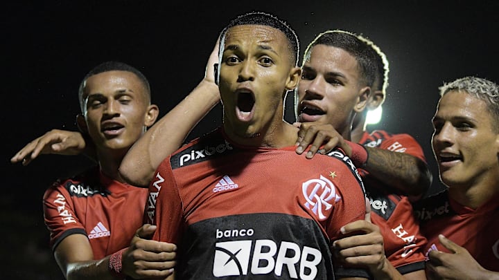 Atacante marcou os dois gols diante da Portuguesa Atacante marcou os dois gols diante da Portuguesa