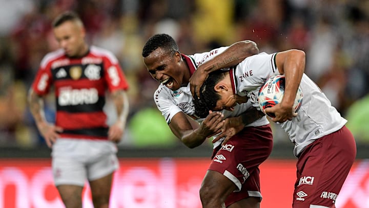 Fluminense venceu Flamengo por 2 a 1, de virada, no Maracanã
