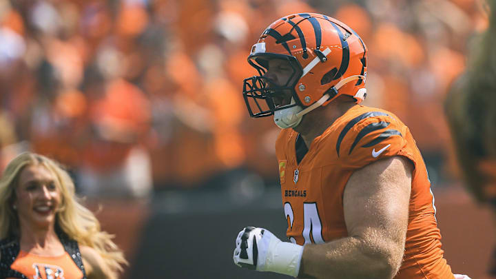 Sep 14, 2025; Cincinnati, Ohio, USA; Cincinnati Bengals center Ted Karras (64) runs onto the field before the game against the Jacksonville Jaguars at Paycor Stadium. Mandatory Credit: Katie Stratman-Imagn Images Sep 14, 2025; Cincinnati, Ohio, USA; Cincinnati Bengals center Ted Karras (64) runs onto the field before the game against the Jacksonville Jaguars at Paycor Stadium. Mandatory Credit: Katie Stratman-Imagn Images