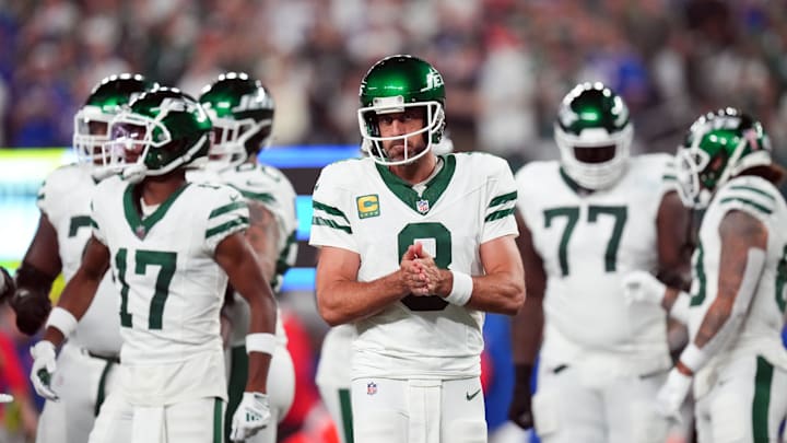New York Jets quarterback Aaron Rodgers' season is over.