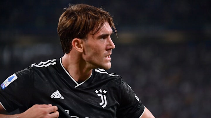 Dusan Vlahovic avec la Juventus