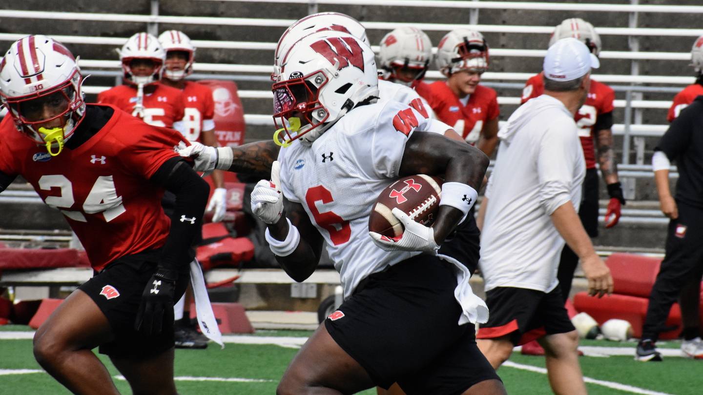 Badgers Coaches Outline Plan for Running Back Rotation in 2026