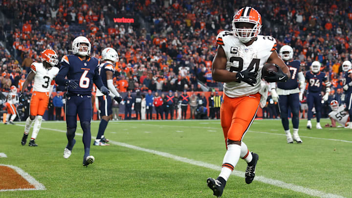 Cleveland Browns v Denver Broncos