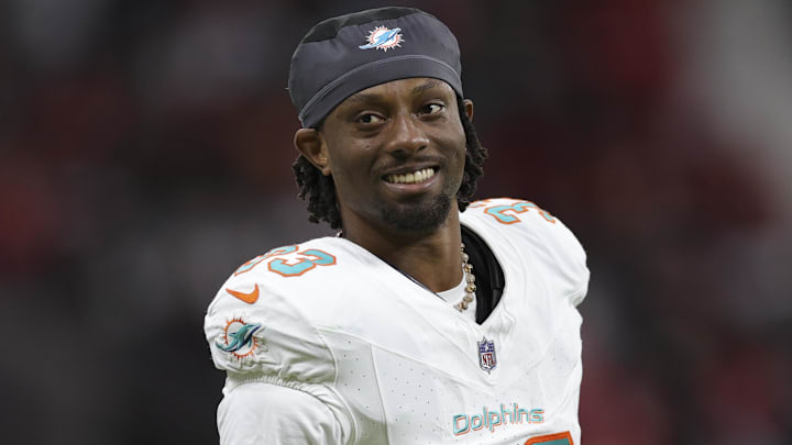 Eli Apple’s 2024 season was one to forget.