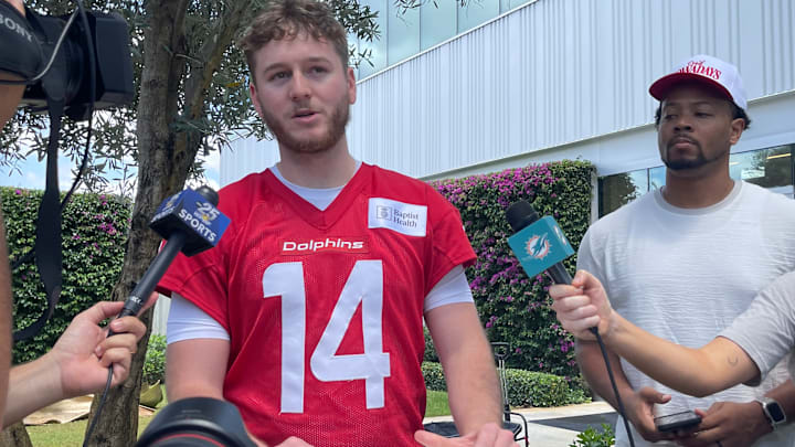 Miami Dolphins 2025 Seventh-Round Pick Quinn Ewers Miami Dolphins 2025 Seventh-Round Pick Quinn Ewers