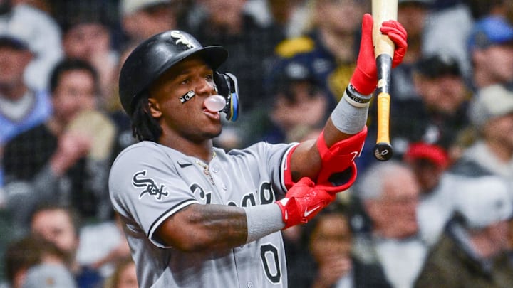 Mar 28, 2026; Milwaukee, Wisconsin, USA; Chicago White Sox shortstop Luisangel Acuna (0) gets ready to bat in the seventh inning against the Milwaukee Brewers at American Family Field. Mandatory Credit: Benny Sieu-Imagn Images