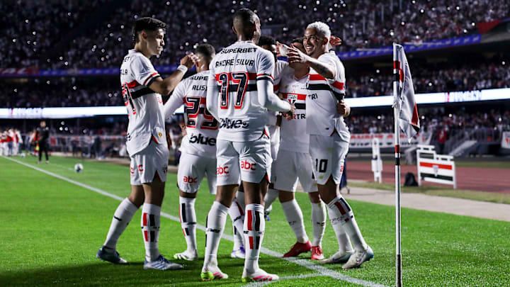 São Paulo enfrenta a LDU pelas quartas de final da Libertadores 2025