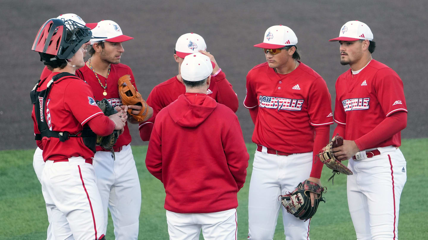 Louisville Falls in Series Finale at Wake Forest to Complete Sweep