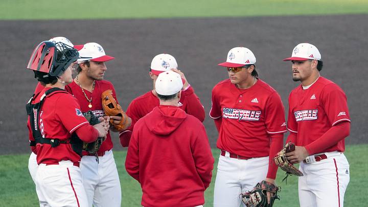 Louisville head coach Dan McDonnell makes a visit to the mound against Kentucky at Kentucky Proud Park.
April 7, 2026