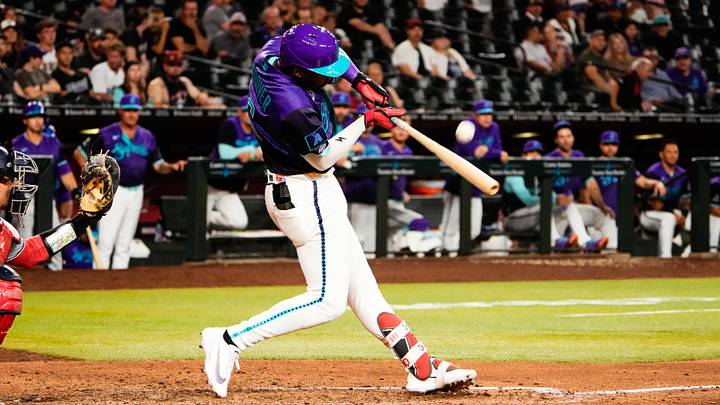Jun 5, 2026; Phoenix, Arizona, USA; Arizona Diamondbacks third baseman Lujames Groover (16) makes contact during the ninth inning at Chase Field against the Washington Nationals. Mandatory Credit: Arianna Grainey-Imagn Images Jun 5, 2026; Phoenix, Arizona, USA; Arizona Diamondbacks third baseman Lujames Groover (16) makes contact during the ninth inning at Chase Field against the Washington Nationals. Mandatory Credit: Arianna Grainey-Imagn Images