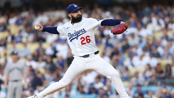 May 30, 2025; Los Angeles, California, USA; Los Angeles Dodgers starting pitcher Tony Gonsolin (26) throws during the first inning against the New York Yankees at Dodger Stadium. Mandatory Credit: Jason Parkhurst-Imagn Images May 30, 2025; Los Angeles, California, USA; Los Angeles Dodgers starting pitcher Tony Gonsolin (26) throws during the first inning against the New York Yankees at Dodger Stadium. Mandatory Credit: Jason Parkhurst-Imagn Images
