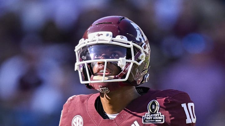 Dec 20, 2025; College Station, TX, USA; Texas A&M Aggies quarterback Marcel Reed (10) looks on during the game between the Aggies and the Hurricanes at Kyle Field. Mandatory Credit: Jerome Miron-Imagn Images Dec 20, 2025; College Station, TX, USA; Texas A&M Aggies quarterback Marcel Reed (10) looks on during the game between the Aggies and the Hurricanes at Kyle Field. Mandatory Credit: Jerome Miron-Imagn Images