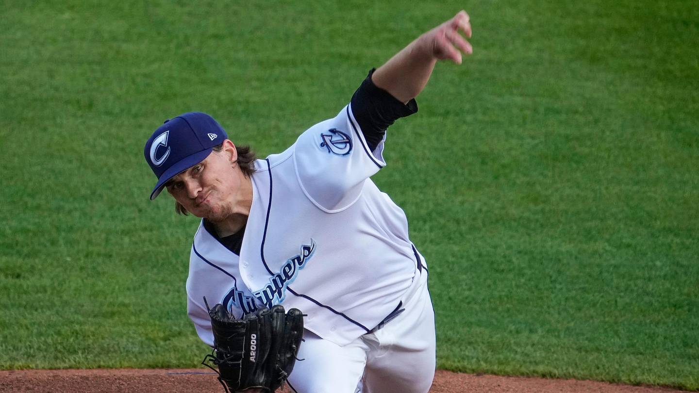 Guardians aggressive mentality on full display with latest bullpen shuffle
