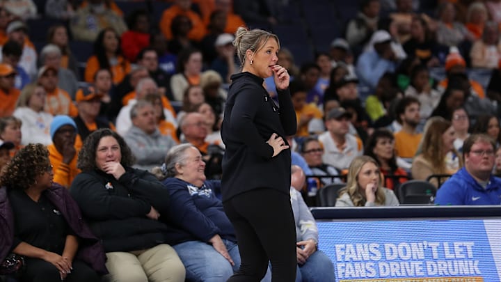 Tennessee v Memphis