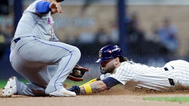 Wild Card Series - New York Mets v Milwaukee Brewers - Game 2