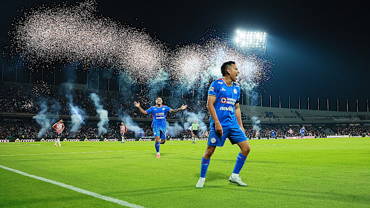 Cruz Azul v Chivas - Playoffs Torneo Apertura 2025 Liga MX Cruz Azul v Chivas - Playoffs Torneo Apertura 2025 Liga MX