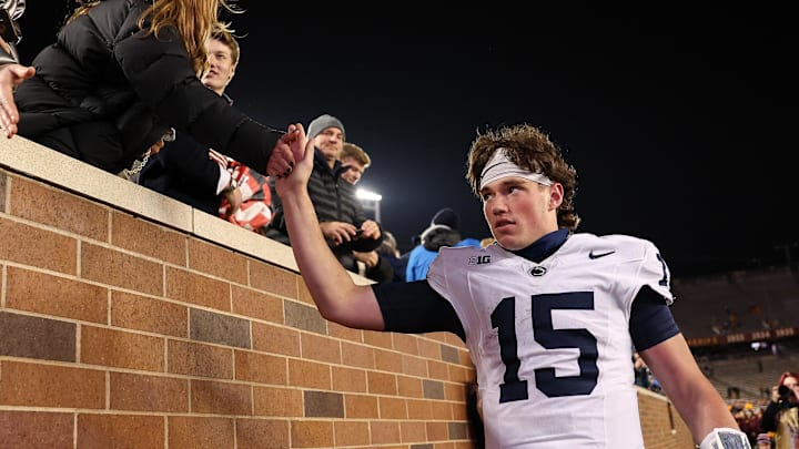 Penn State Nittany Lions quarterback Drew Allar (15)