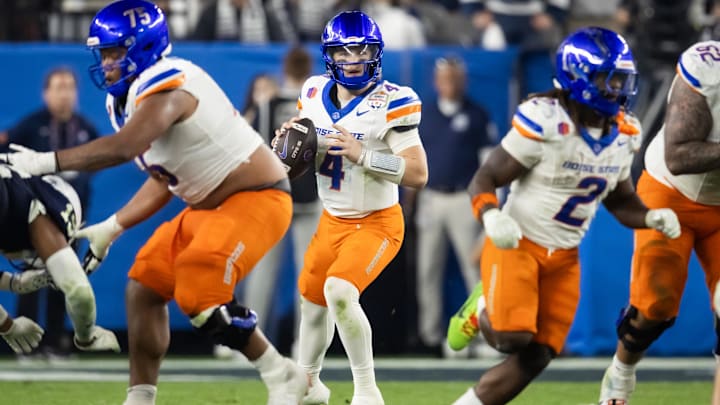 Boise State Broncos quarterback Maddux Madsen. Boise State Broncos quarterback Maddux Madsen.