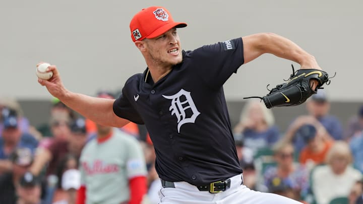 Feb 22, 2025; Lakeland, Florida, USA; Detroit Tigers pitcher Matt Manning (15) pitches during the third inning against the Philadelphia Phillies at Publix Field at Joker Marchant Stadium. Feb 22, 2025; Lakeland, Florida, USA; Detroit Tigers pitcher Matt Manning (15) pitches during the third inning against the Philadelphia Phillies at Publix Field at Joker Marchant Stadium.