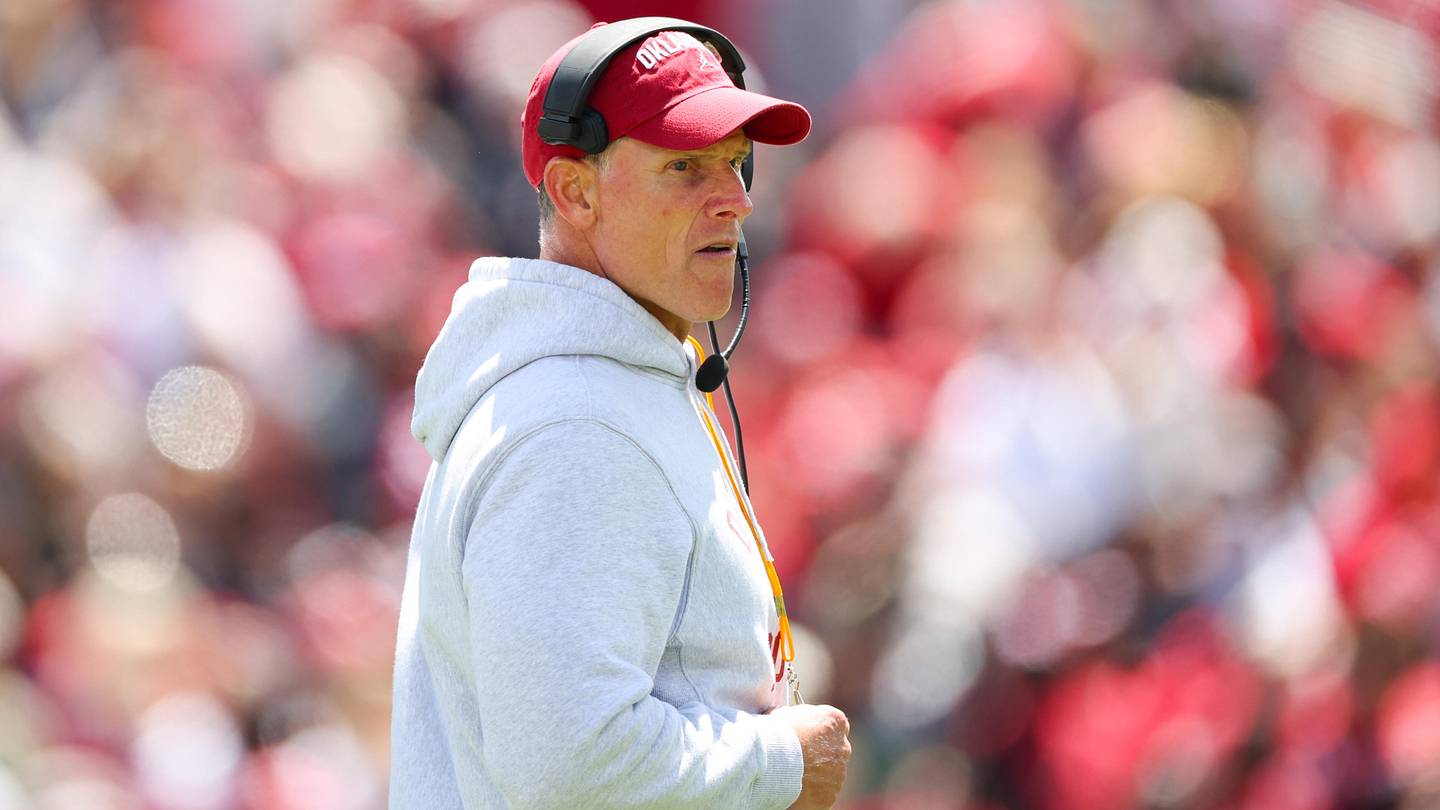 Weekend of recruiting losses throws wrench in Oklahoma's next official visit plans