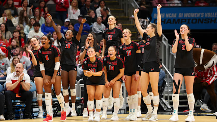 NCAA Division I Women's Volleyball Championships - Semifinals