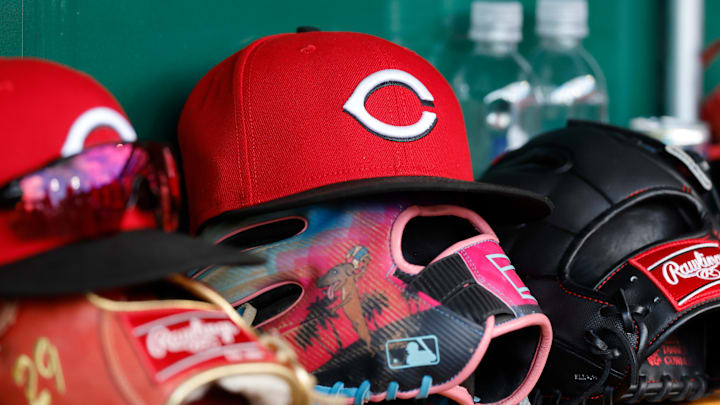 Cincinnati Reds v Pittsburgh Pirates Cincinnati Reds v Pittsburgh Pirates