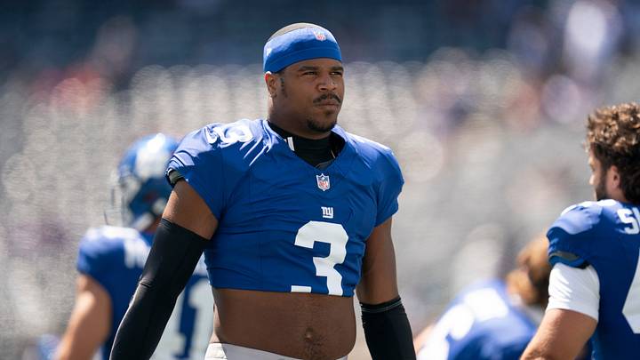 New York Giants linebacker Abdul Carter (3) warms up during a preseason opening game between the New York Giants and Minnesota Vikings on Saturday, Aug. 15, 2026, at MetLife Stadium in East Rutherford, NJ. New York Giants linebacker Abdul Carter (3) warms up during a preseason opening game between the New York Giants and Minnesota Vikings on Saturday, Aug. 15, 2026, at MetLife Stadium in East Rutherford, NJ.