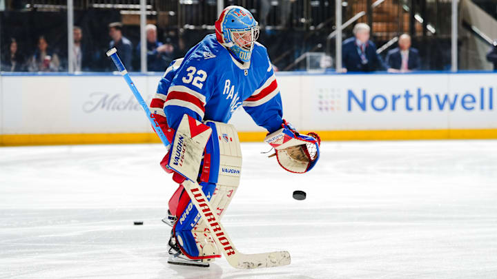 Boston Bruins v New York Rangers