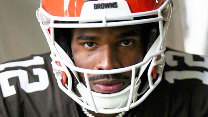 Shedeur Sanders Signs Rookie Contract Shedeur Sanders Signs Rookie Contract