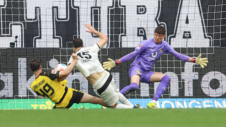 Borussia Mönchengladbach v Borussia Dortmund - Bundesliga