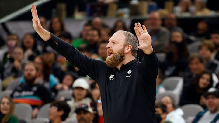 Memphis Grizzlies v San Antonio Spurs