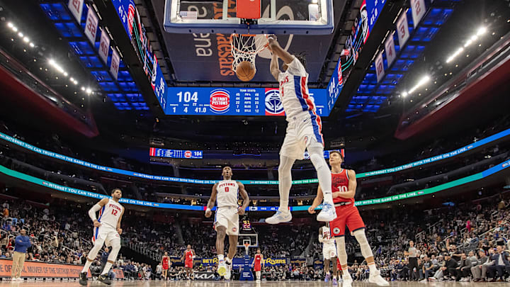 Feb 24, 2025; Detroit, Michigan, USA; Detroit Pistons forward Ausar Thompson (9) slam dunks the ball : David Reginek-Imagn Images