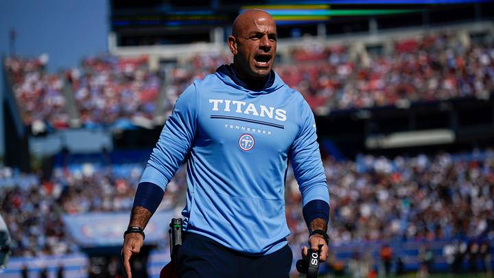 Tennessee Titans coach Robert Saleh cheers during the first quarter against the Cleveland Browns at Nissan Stadium in Nashville, Tenn., Sunday, Oct. 25, 2026.