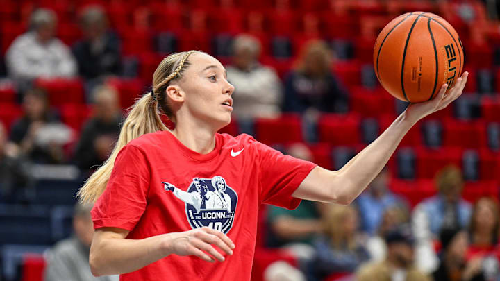 Nov 20, 2024; Storrs, Connecticut, USA; Connecticut Huskies guard Paige Bueckers (5) warms up before a game against the Fairleigh Dickinson Knights at Harry A. Gampel Pavilion. Mandatory Credit: Mark Smith-Imagn Images Nov 20, 2024; Storrs, Connecticut, USA; Connecticut Huskies guard Paige Bueckers (5) warms up before a game against the Fairleigh Dickinson Knights at Harry A. Gampel Pavilion. Mandatory Credit: Mark Smith-Imagn Images